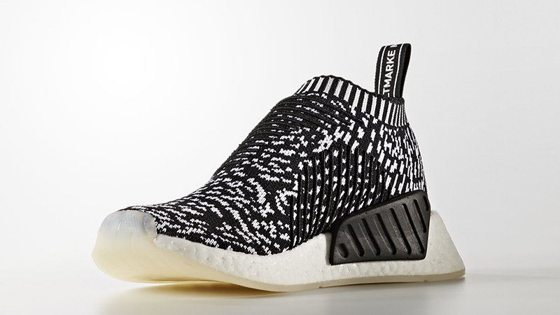 nmd cs2 primeknit zebra